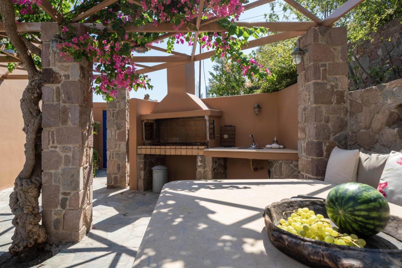 Absolute Perdika Aegina Villa Exterior photo