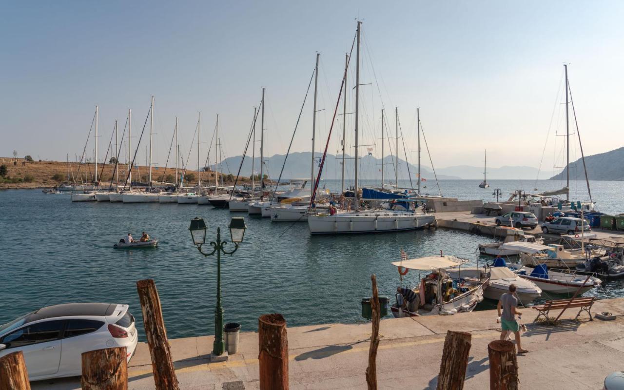 Absolute Perdika Aegina Villa Exterior photo