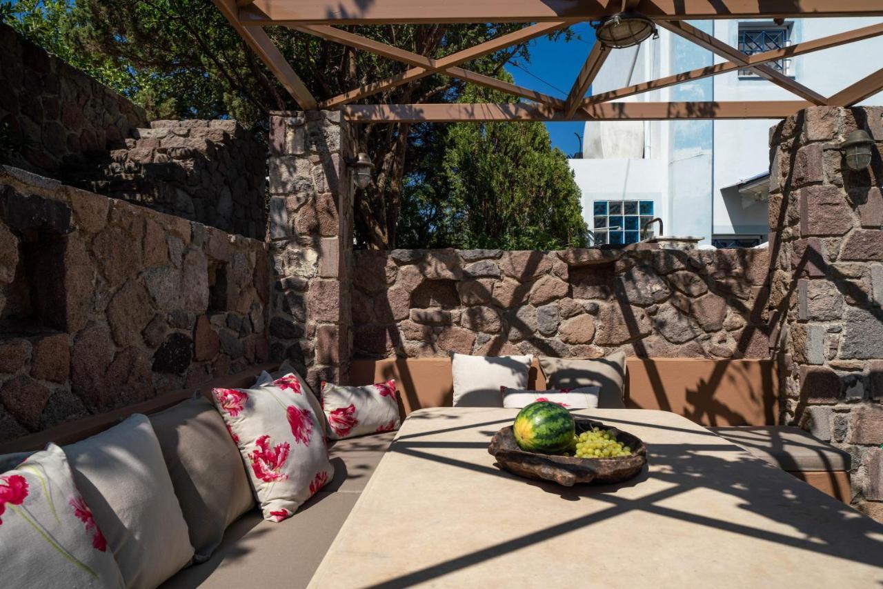 Absolute Perdika Aegina Villa Exterior photo